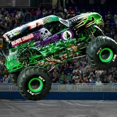 اکانت قانونی MONSTER JAM
